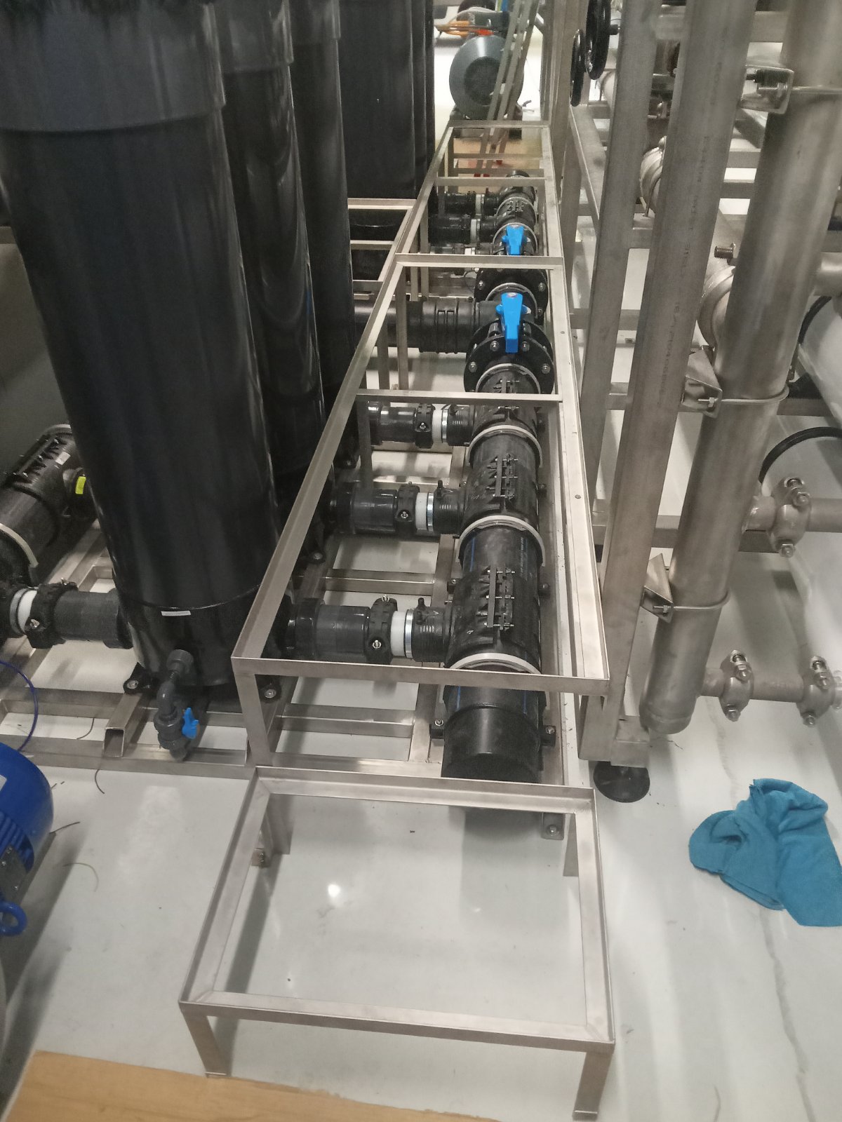 Ανοξείδωτες βάσεις εξοπλισμού όσμωσης – Watera